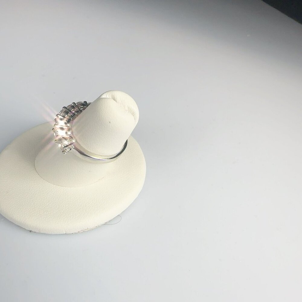 Cubic Zirconia Silver Tone Band Ring Size 9 - Picture 11 of 15